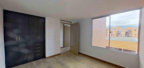Apartamento Para Venta En Zipaquirá (31674556952).