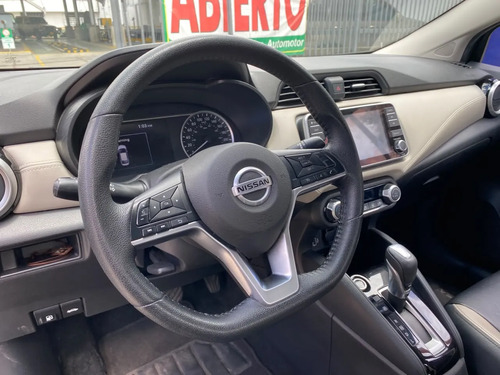 Nissan Versa 1.6 Exclusive