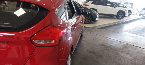 Ford Focus III 1.6 Sedan S