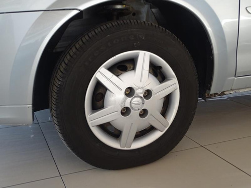 Imagem 12 de 13 de Chevrolet Classic Ls Vhc E 1.0 (flex)