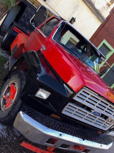 Ford F700 1985