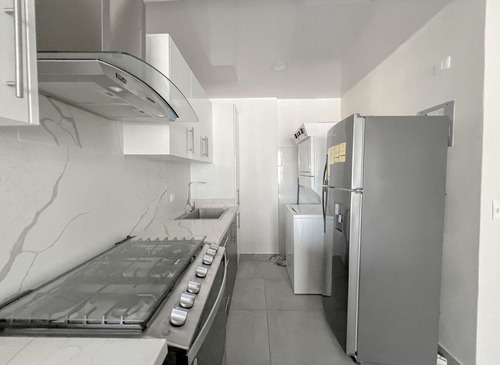 Bella Vista, Apartamento C/l Blanca En Alquiler