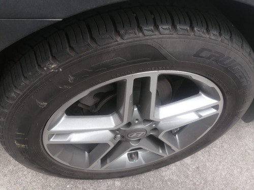 Imagen 11 de 15 de Hyundai Santa Fe 2018 3.3 Limited Tech At