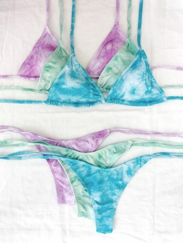 Bikini Triangulo Y Colaless Verano 2023 Batik Colores Pastel