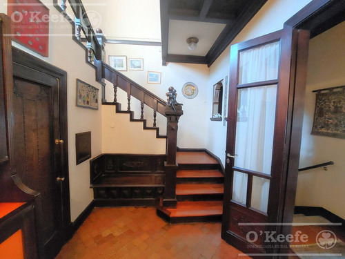 Casa Histórica En Venta En Quilmes 5 Ambientes, Residencial Exclusivo!