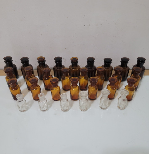 Antiguo Frascos Tapón Años 20 Boticario Farmacia Adorno Lote (Usado)