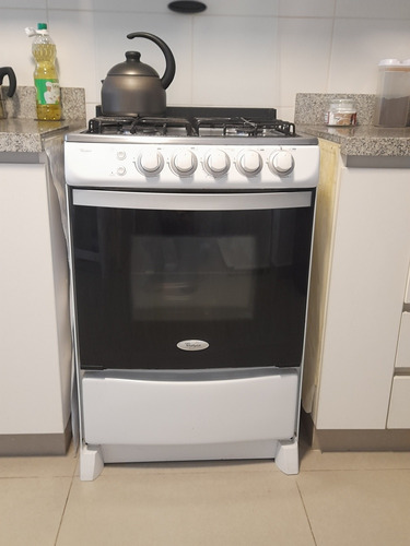 Cocina Whirlpool A Gas - 4 Hornillas