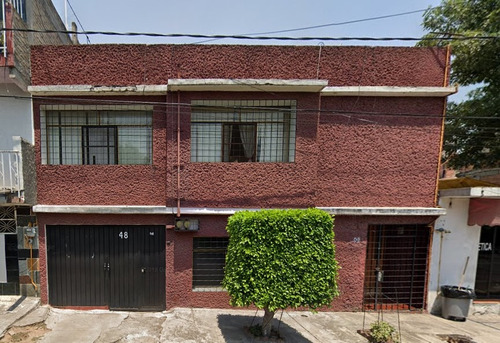 Casa En Venta En Calle 4 Oriente Isidro Fabela Tlalpan Ciudad De México Cucm 027