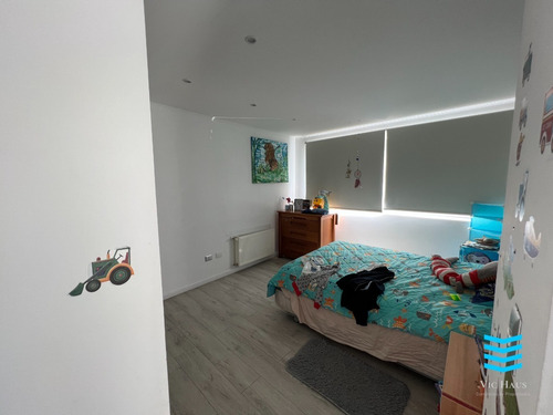 Imagen 17 de 30 de Gran Casa Moderna En La Reserva, Se Aceptan Ofertas