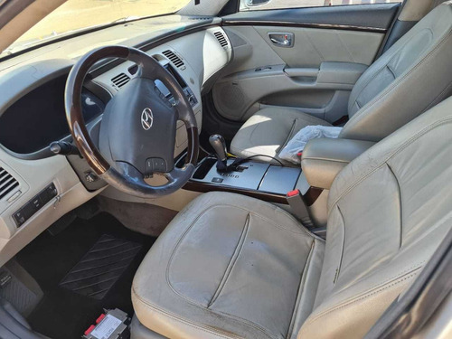 Imagem 5 de 5 de Hyundai Azera 2008 3.3 Gls Aut. 4p
