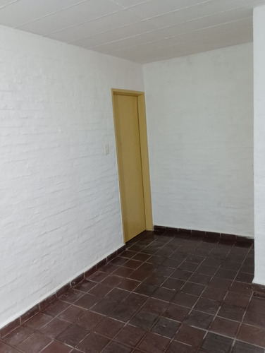 Apartamento Complejo Cobena Con 3 Dormitotrios
