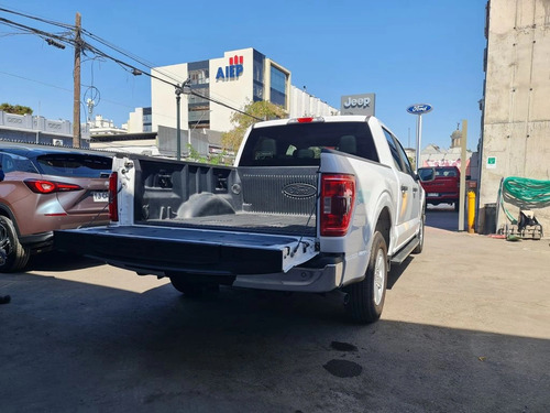 Ford F-150 CC XLT 2WD AT 3.3