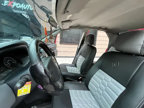 Renault Logan 1.6 Expression 2014