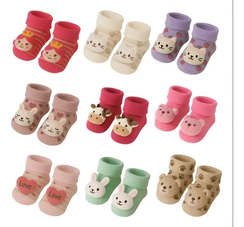 Kit 12 Pares Meia Bebê  Bichinho Infantil  Inverno Pelúcia 3d