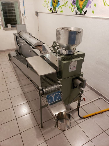 Maquina Tortilladora Celorio 100/ks Y Revolvedora