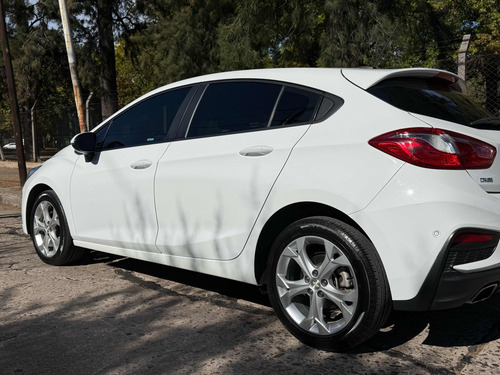 Chevrolet Cruze 5 1.4 Lt At 5p