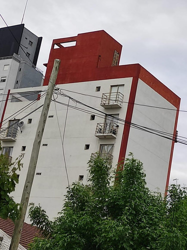 Imagen 2 de 13 de Departamento 3 Amb A Mts Pte Peron