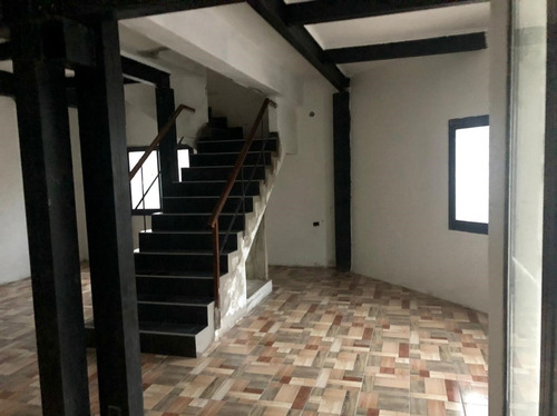 Imagen 1 de 6 de Vendo Importante Local-guemes