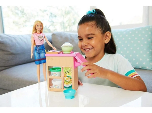 Muñeca Barbie Set Cocina De Fideos Ghk43