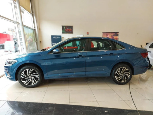 Imagen 3 de 14 de Volkswagen Vento 1.4 Highline 150cv At