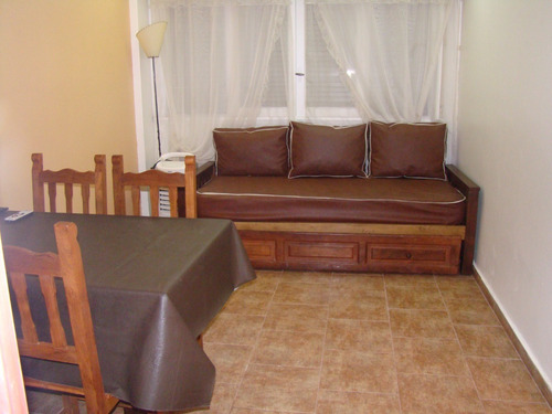 Imagen 15 de 15 de Departamento 1 1/2 A Una Cuadra Y Media Plaza Colon