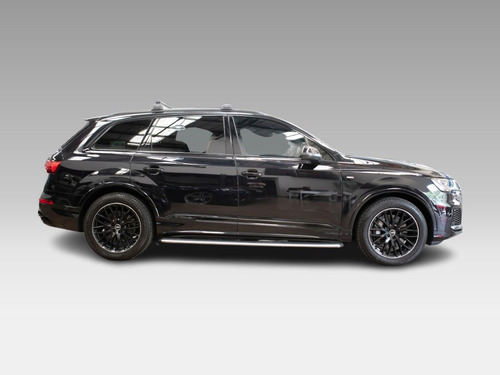 Audi Q7 2021