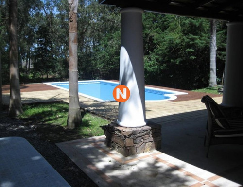 Hermosa Casa De 3 Dormitorios En R Del Indio- Ref: 213621