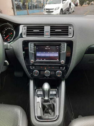 Imagem 10 de 15 de Jetta Highline Tsi Automático 2.0 2016