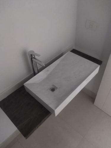 Imagen 6 de 19 de Departamento En Venta De 2 Ambientes En Puerto Madero