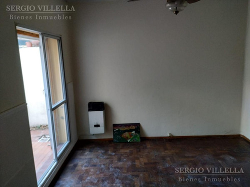 Imagen 16 de 20 de Departamento De Pasillo De Dos Dormitorios En Venta En Rosario.
