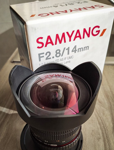 Samyang Lentes Gran Angular, De 14 Milímetros, F2.8.