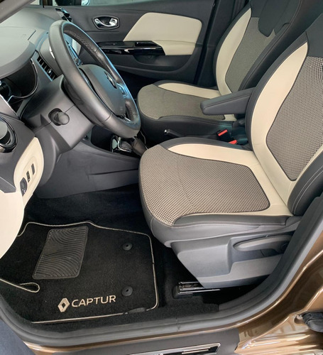 Captur Intense Cvt 1.6 2017/2018 Biton Marrom/preto