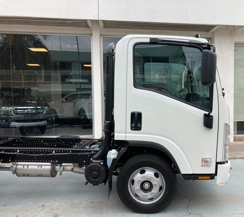 Imagen 6 de 18 de Isuzu Npr75 Cabina Simple Chasis Corto 0km My2023