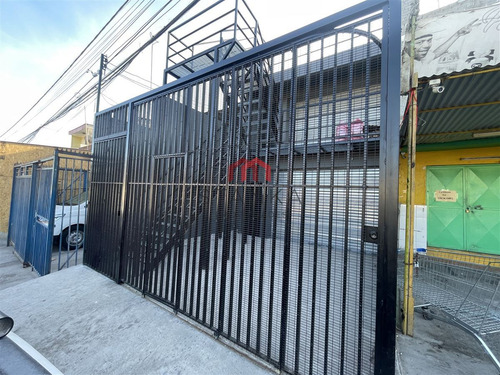¡excelente Oportunidad! Arriendo De Un Amplio Local Comerci