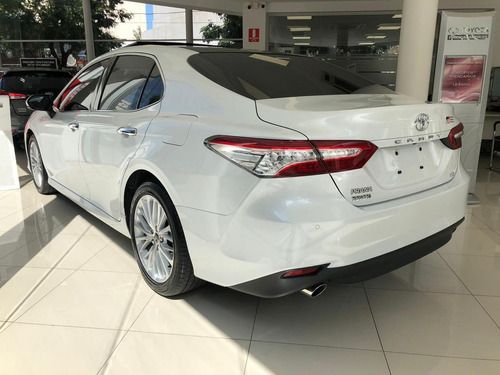 Toyota Camry V6 At 2019