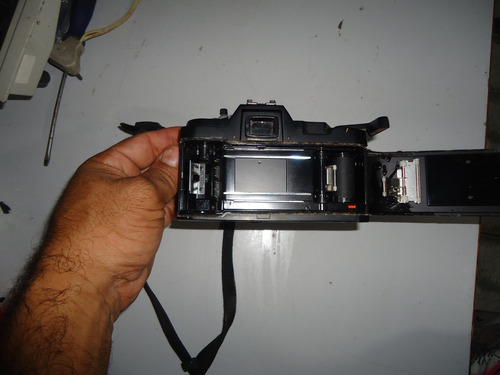 Imagem 1 de 6 de Câmera Antiga Para Colecionadores Pentax P30