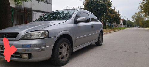 Chevrolet Astra Coupe 2.0