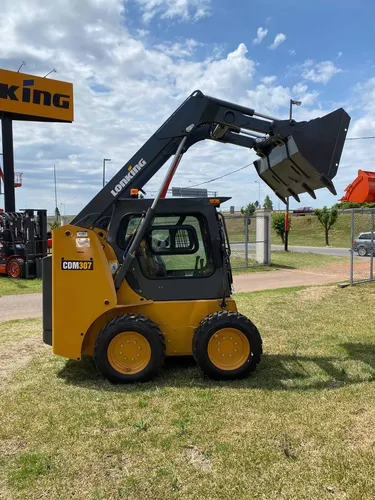 Mini Cargadora Lonking Cdm307