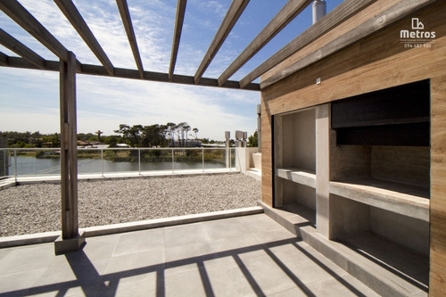 Imagen 4 de 14 de Penthouse 3 Dorm. Venta En Av. Américas - Frente Al Lago