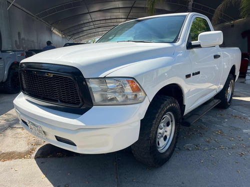 RAM Ram 5.7 Hemi Sport 4x2