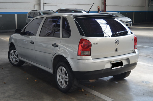 Volkswagen Gol 1.6 Look Power 5 Puertas 2008 - Unico