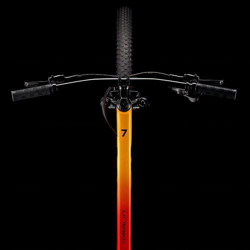 Bicicleta Aro 29 Trek Marlin 7 Tam: G (19) Cor Marigold to radioactive red fade Tamanho do quadro 19