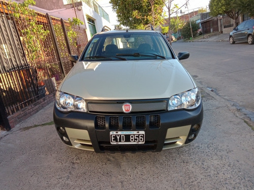 Fiat Palio Weekend 1.8 Adventure 2005