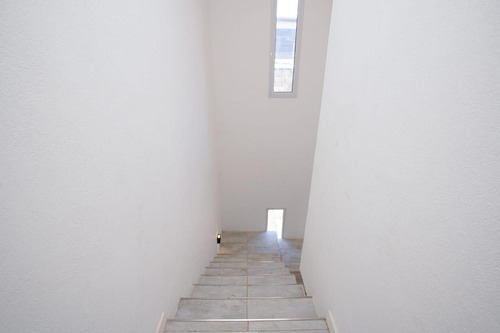 Dúplex En Venta - 2 Dormitorios 2 Baños - Pilar