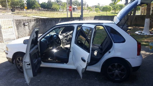 Volkswagen Gol 2005 1.0 16v Plus 5p
