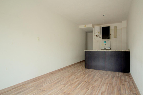 Venta Con Renta De Monoambiente Con Balcón En Buceo