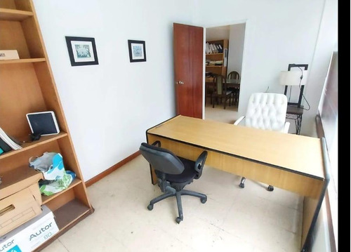 Local En Venta - 1 Depósito 3 Oficinas 2 Baños - 196mts2 - San Telmo