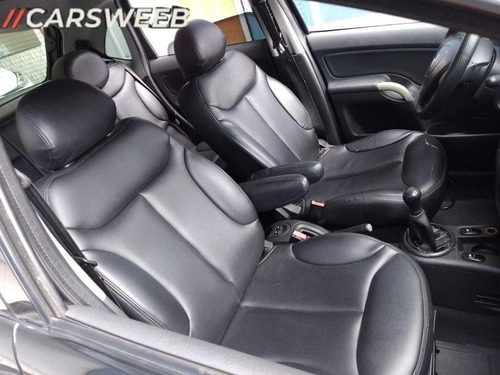 Imagem 7 de 7 de Citroën C3 1.4 I Exclusive 8v Flex 4p Manual 2008/2008