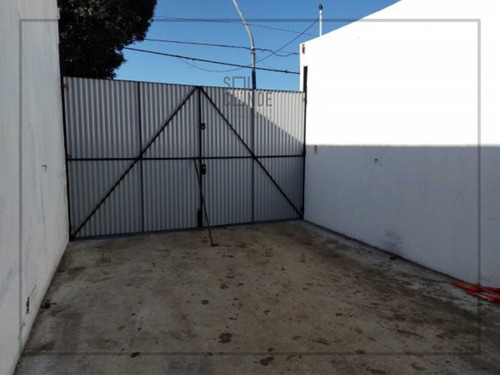 Imagen 4 de 6 de Venta Galpón Mas Local. Zona Alió Al 700