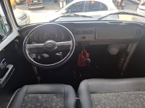 Volkswagen Kombi Kombi 1.4 MI STD 8V FLEX 4P MANUAL